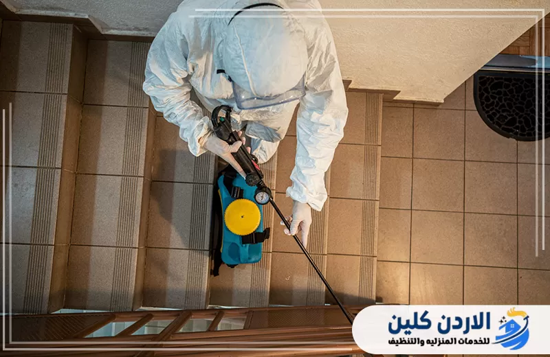 اتصل على 0791561666 واطلب خدمة المكافحة تنفيذ رش احترافي على الدرج والممرات لمعالجة الحشرات الزاحفة والحد من انتشارها داخل المبنى.